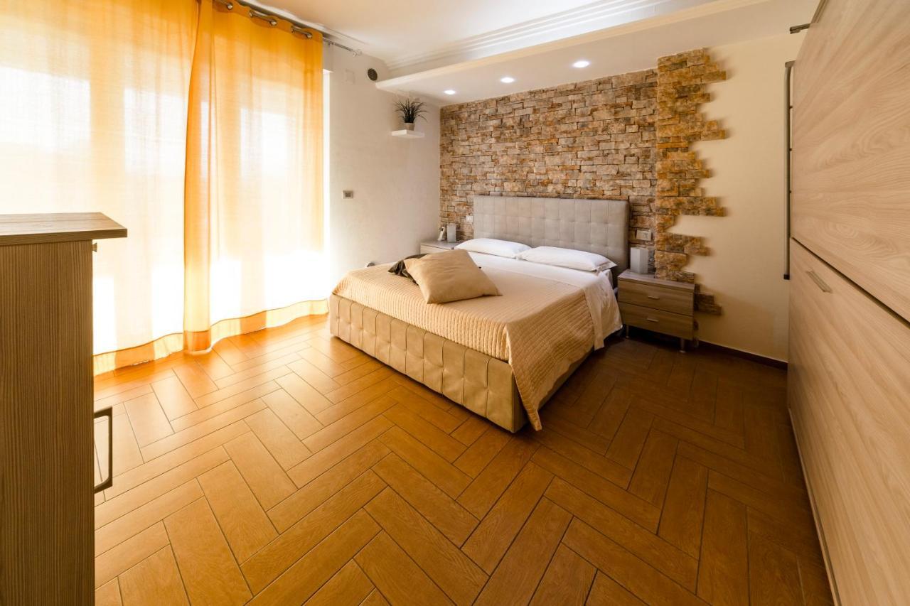 B&B Palazzo Del Toro Montesilvano Marina Eksteriør billede