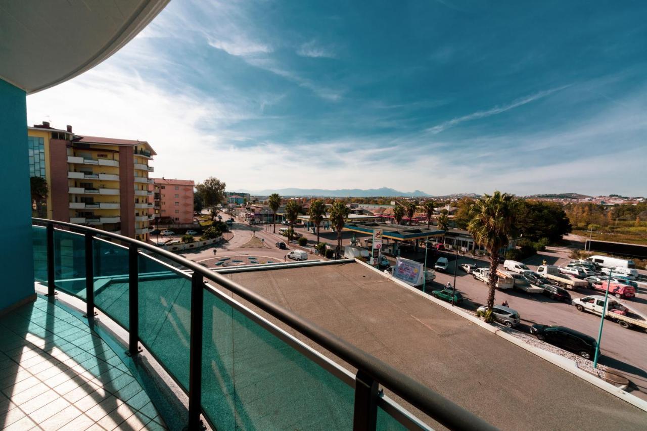 B&B Palazzo Del Toro Montesilvano Marina Eksteriør billede