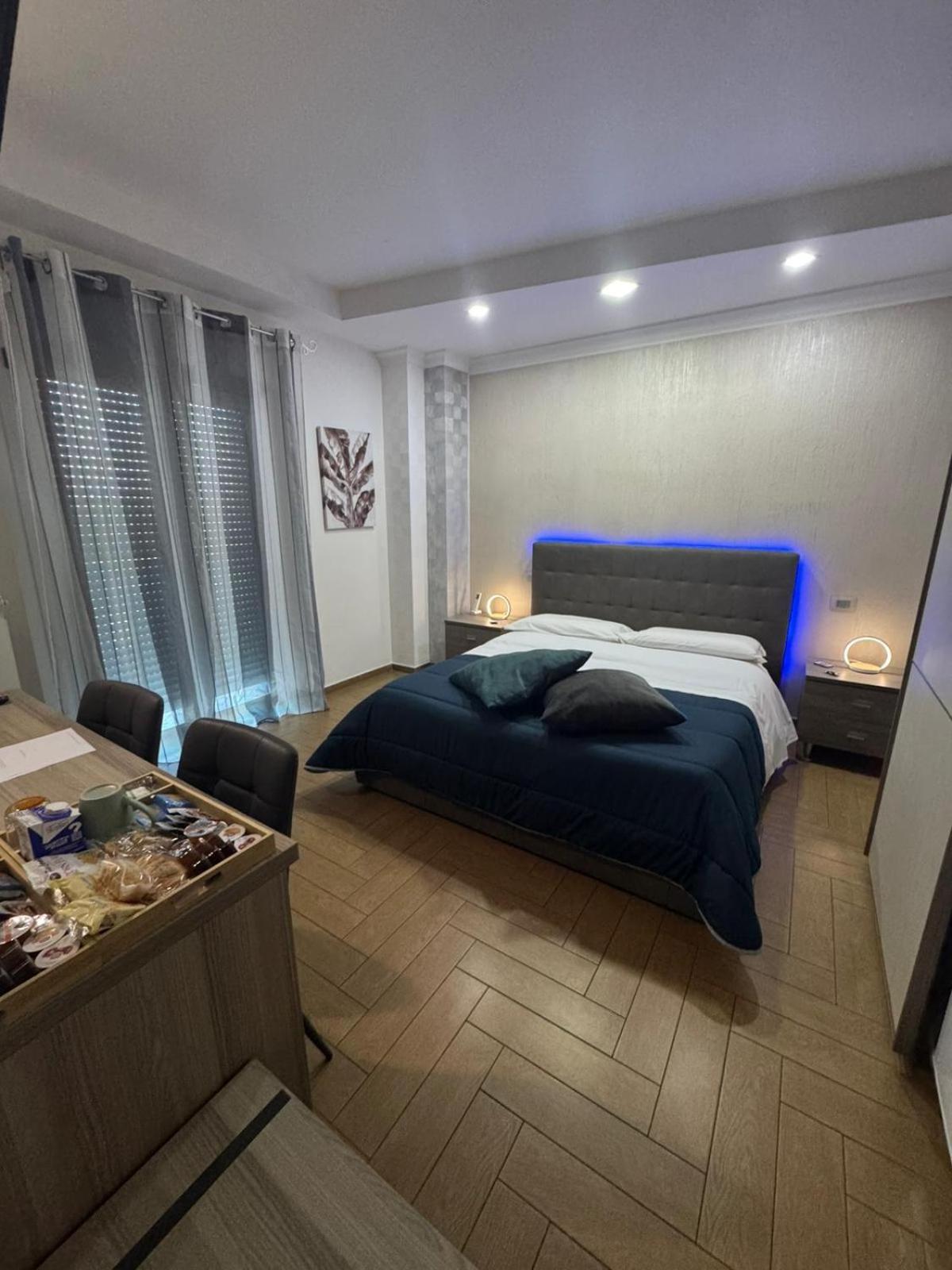 B&B Palazzo Del Toro Montesilvano Marina Eksteriør billede